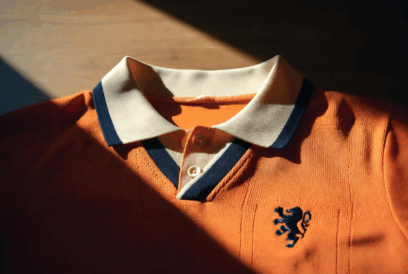 De mooiste Nederlandse retro voetbalshirts door de jaren heen